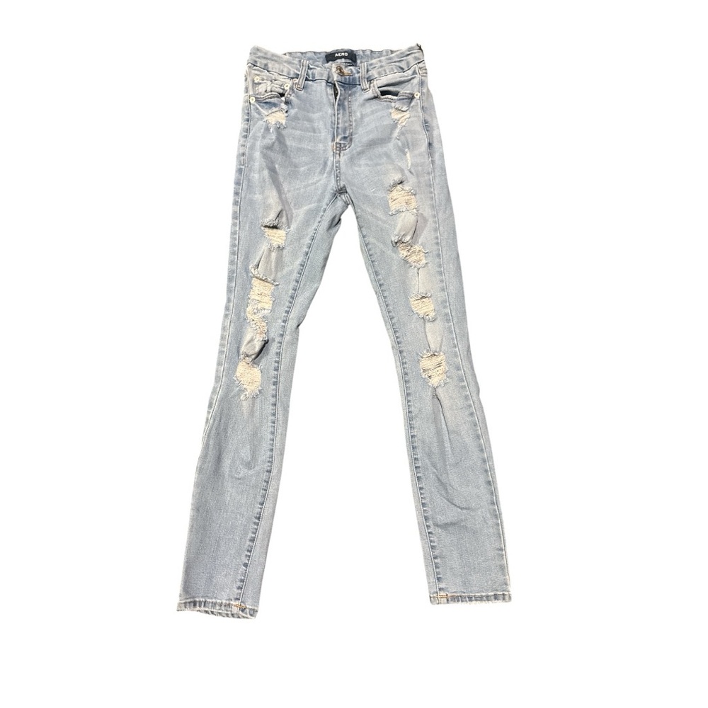 Stylish Distressed High Rise Curvy Jeans in Light Blue